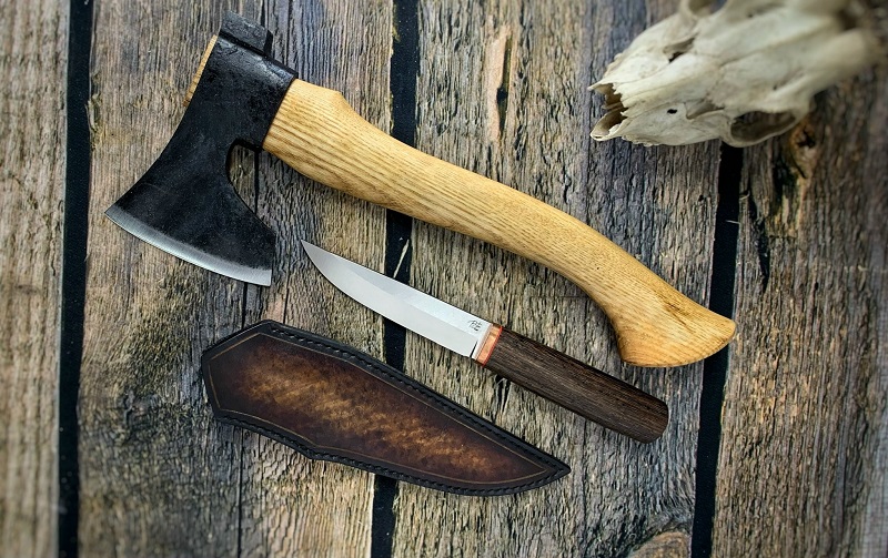 Set dao puukko không rỉ N690 Bohler và rìu vòng bi - lựa chọn hoàn hảo cho các tín đồ bushcraft